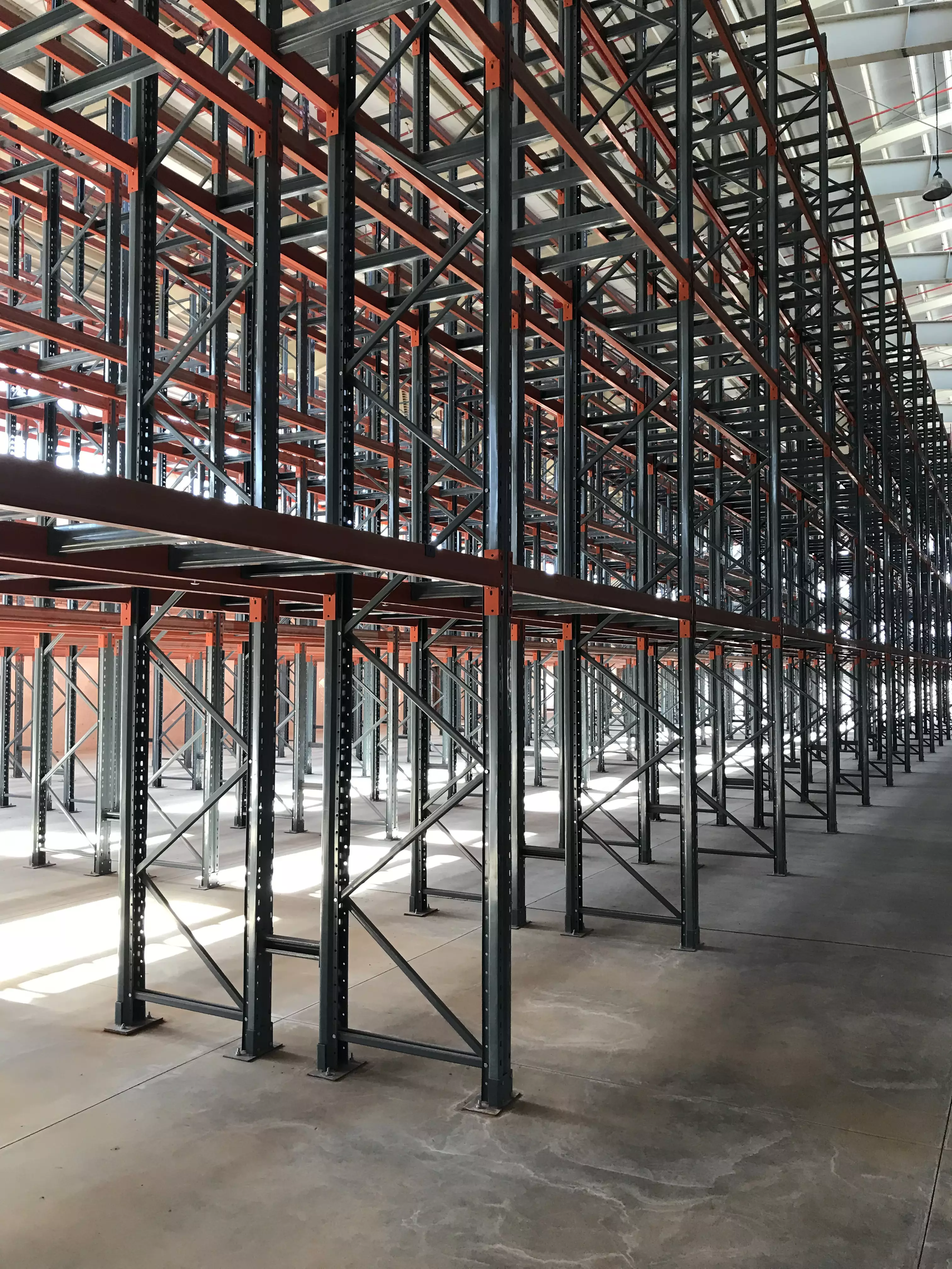 قفسه بندی پالت راک